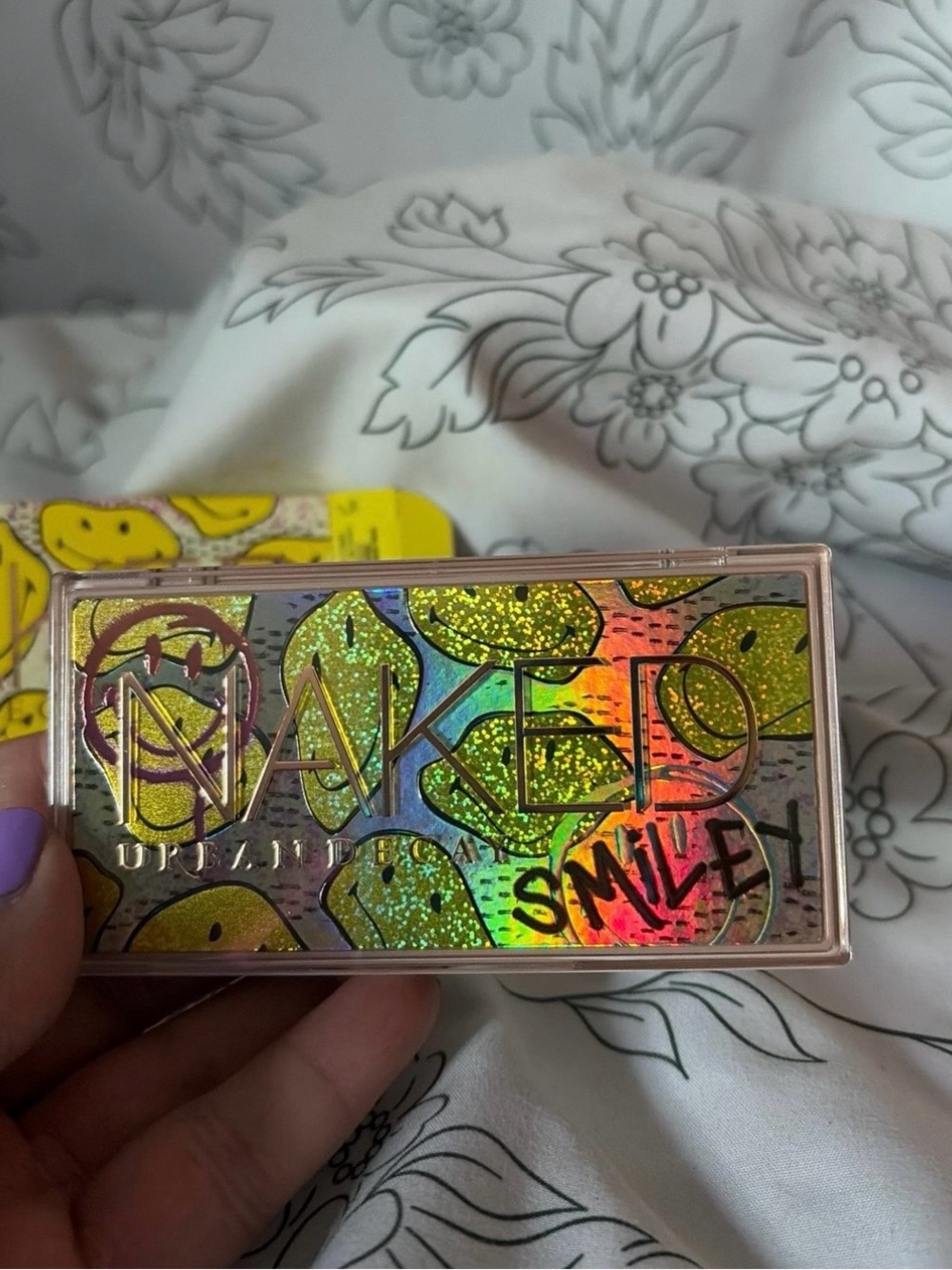 Urban Decay Naked Smiley Eyeshadow Palette -